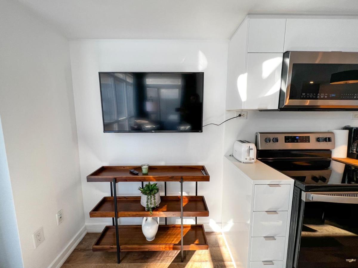 Simply Comfort. Elegant Apartments Dan Lecki Toronto Exterior foto